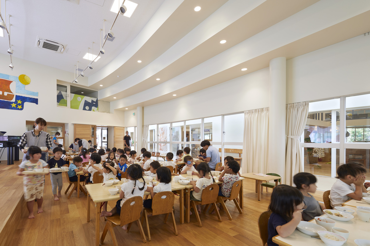 給寶寶添加輔食，是從第6個(gè)月開(kāi)始，還是滿6個(gè)月以后？